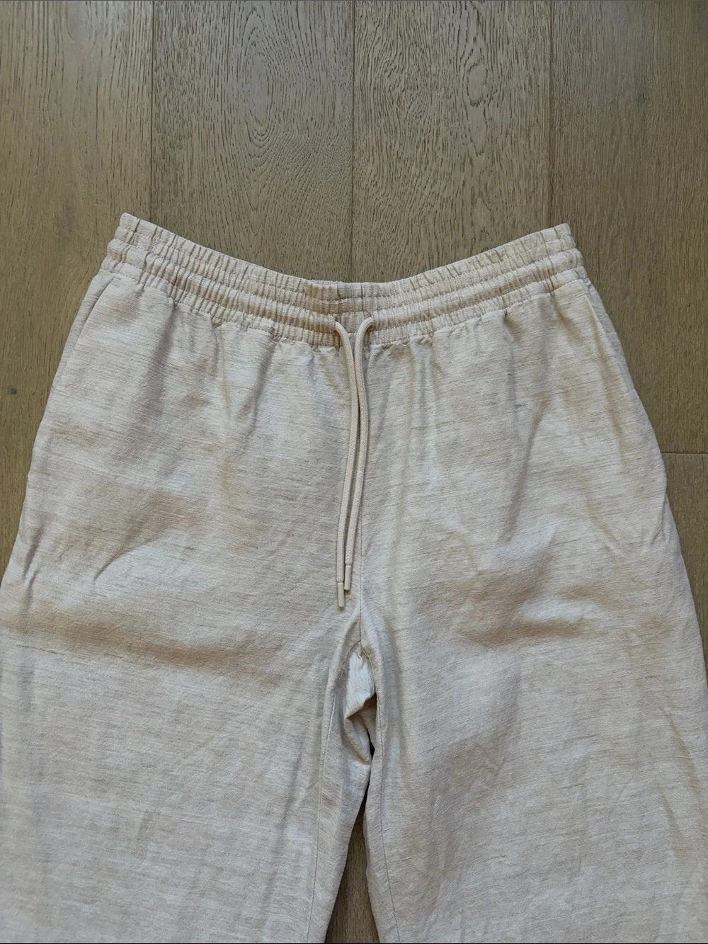 Aritzia Wide Leg Pants in Light Beige